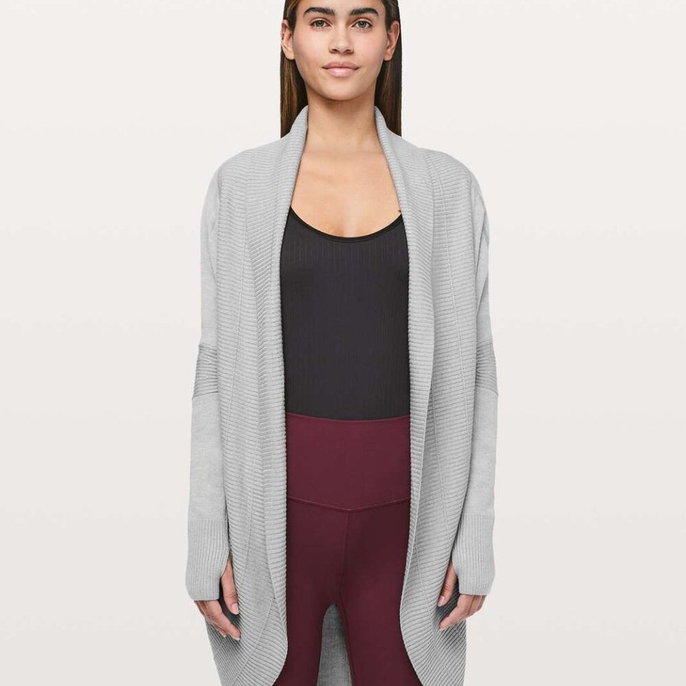 Lululemon Wrap It Up Sweater Gray Size 4‎ - Picture 17 of 17